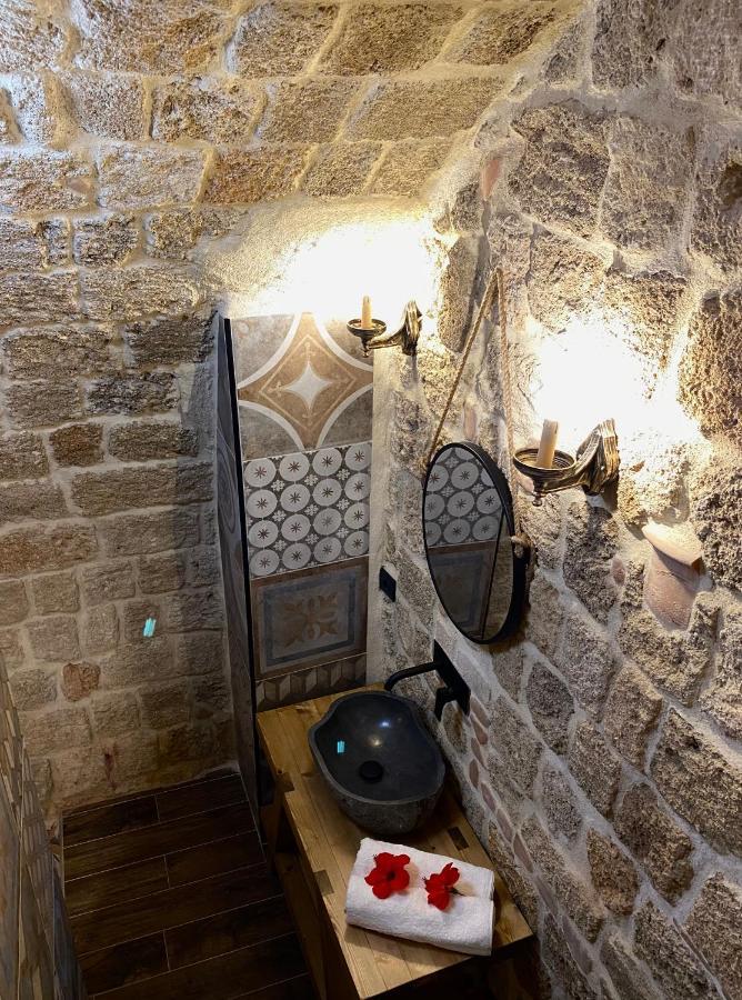 Stone Cave Suite Rhodes City Exterior foto