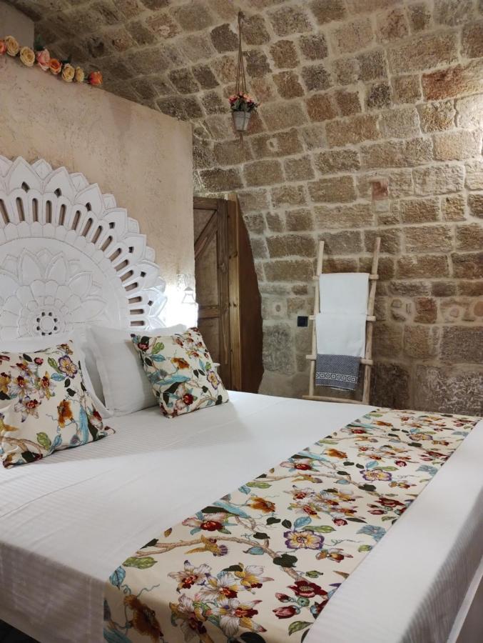 Stone Cave Suite Rhodes City Exterior foto